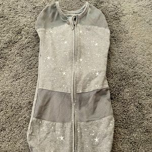 Happiest Baby Sweet Pea sleep sack